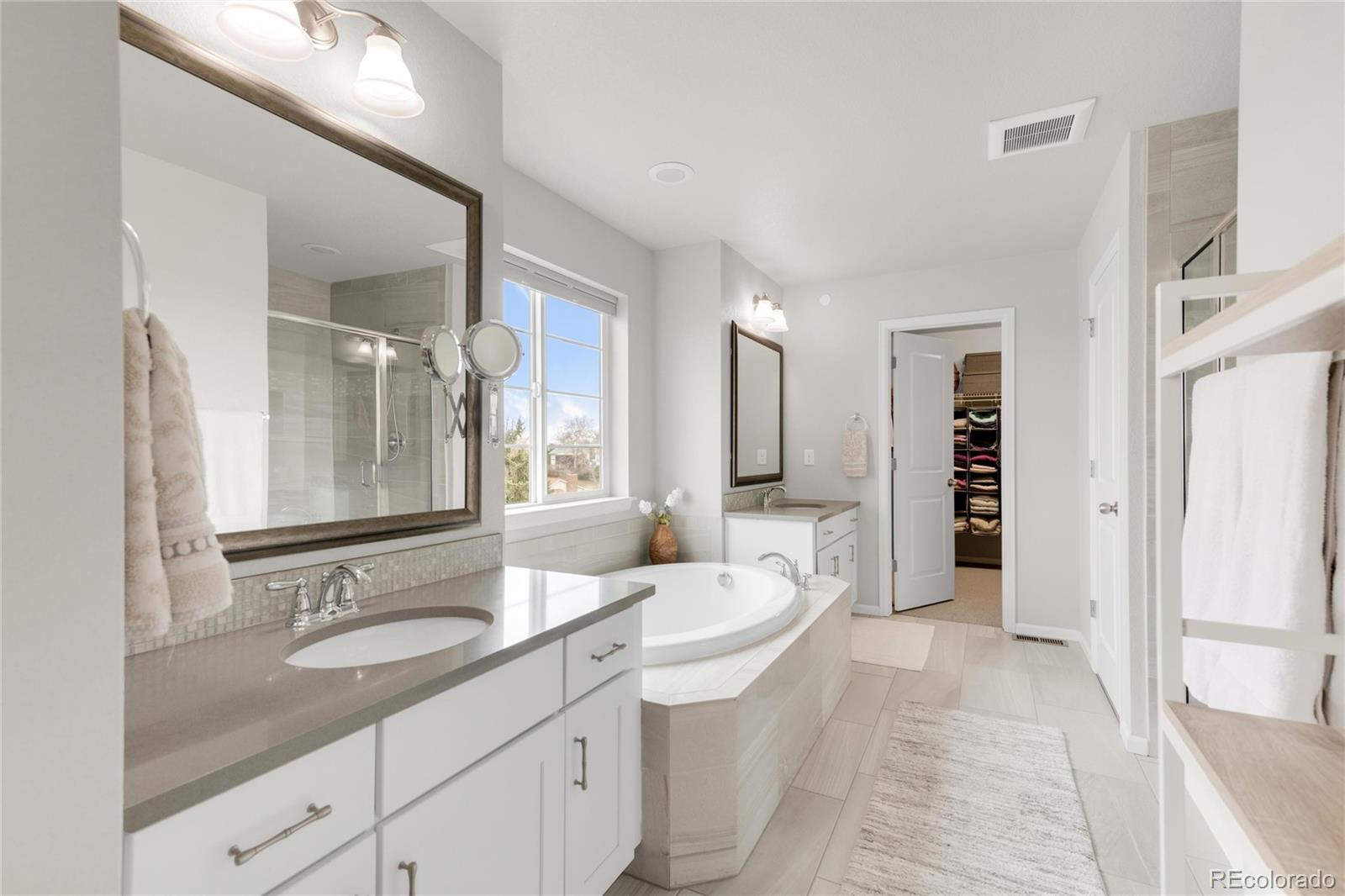 4765 W 108th Place