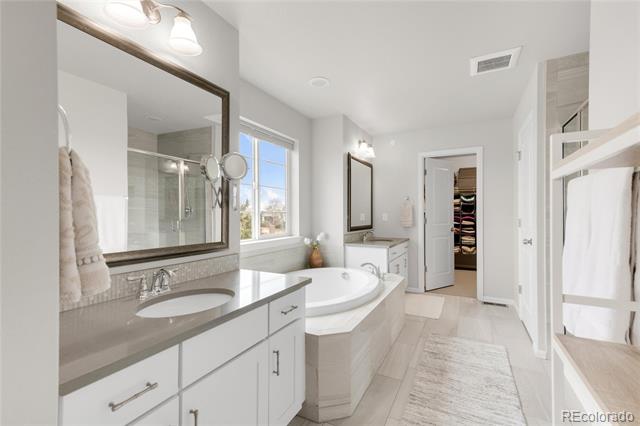 4765 W 108th Place