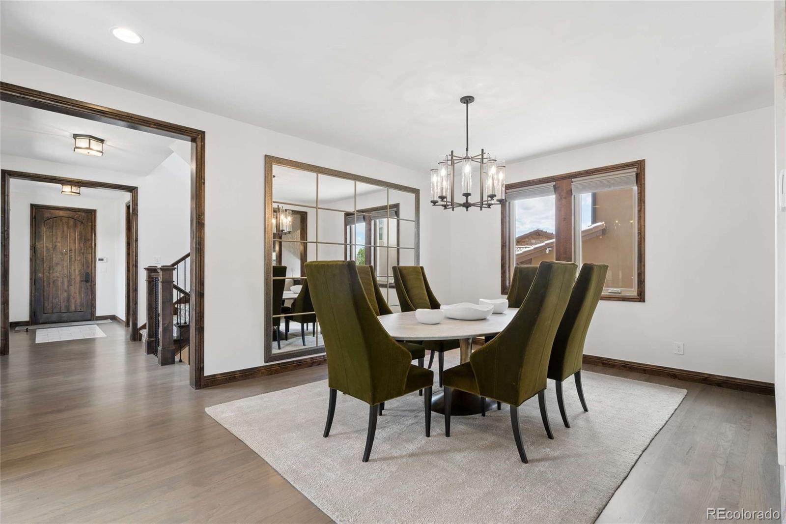9697 Vista Hill Trail