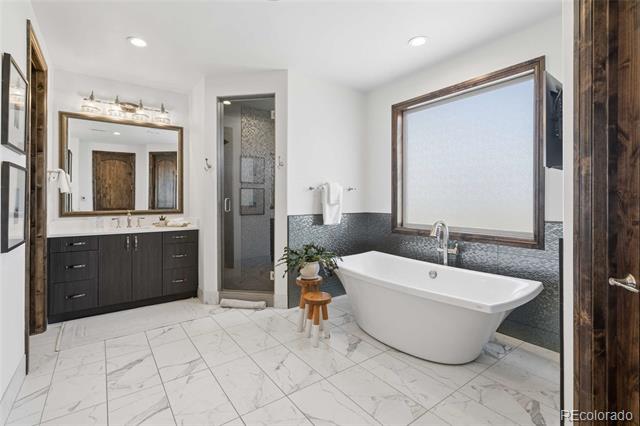 9697 Vista Hill Trail