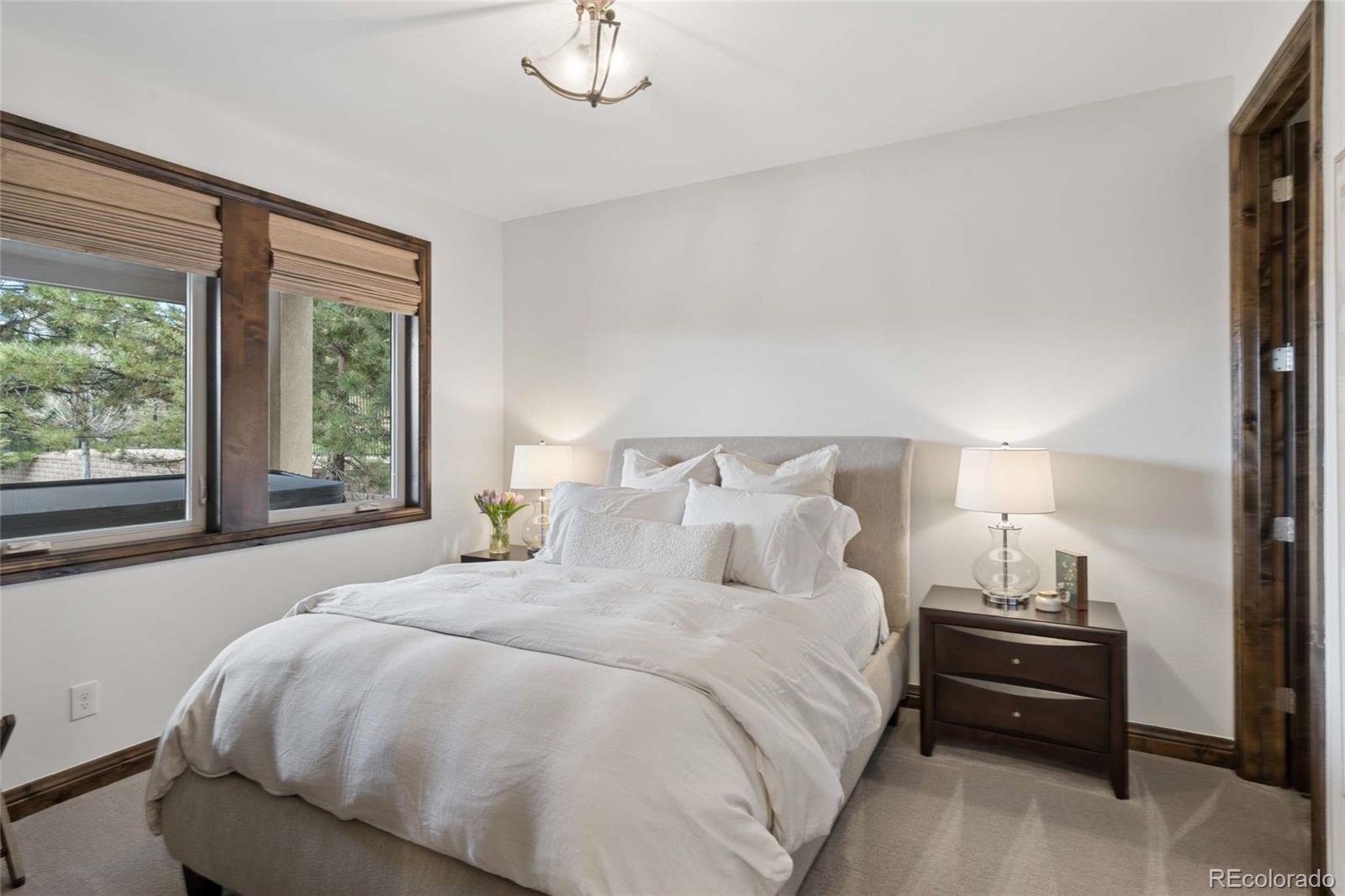 9697 Vista Hill Trail