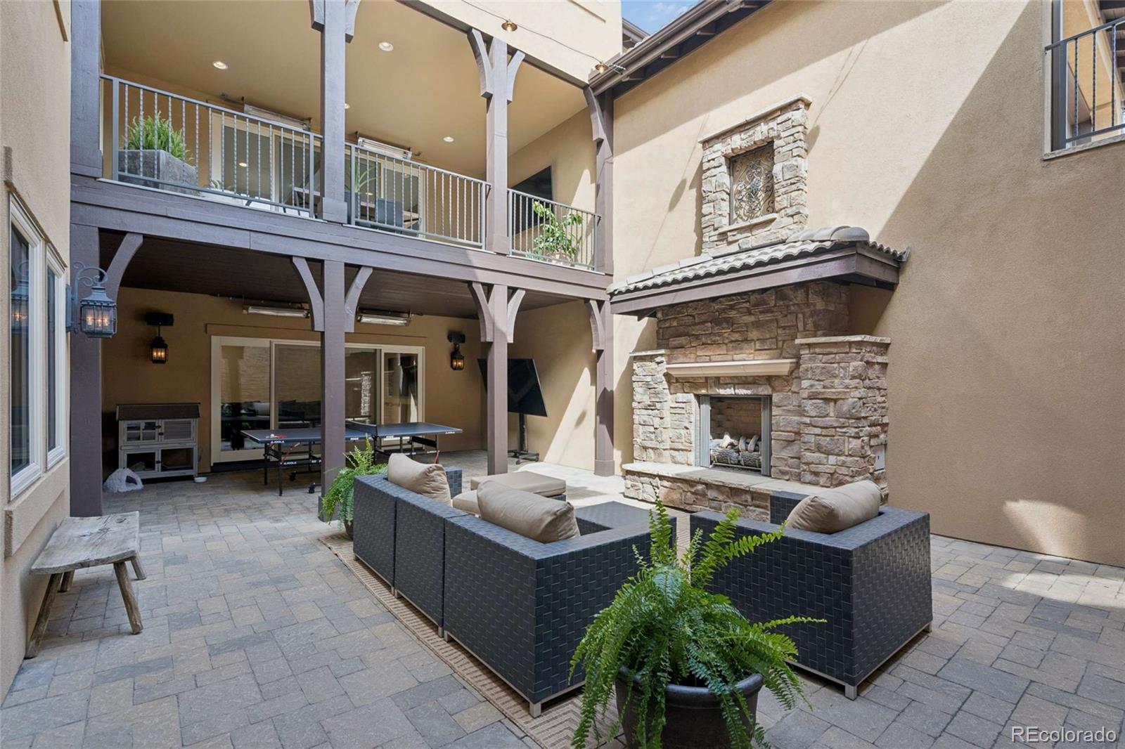 9697 Vista Hill Trail