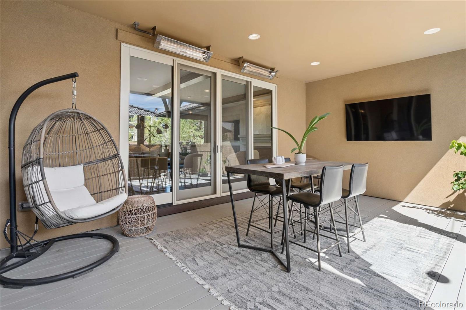 9697 Vista Hill Trail