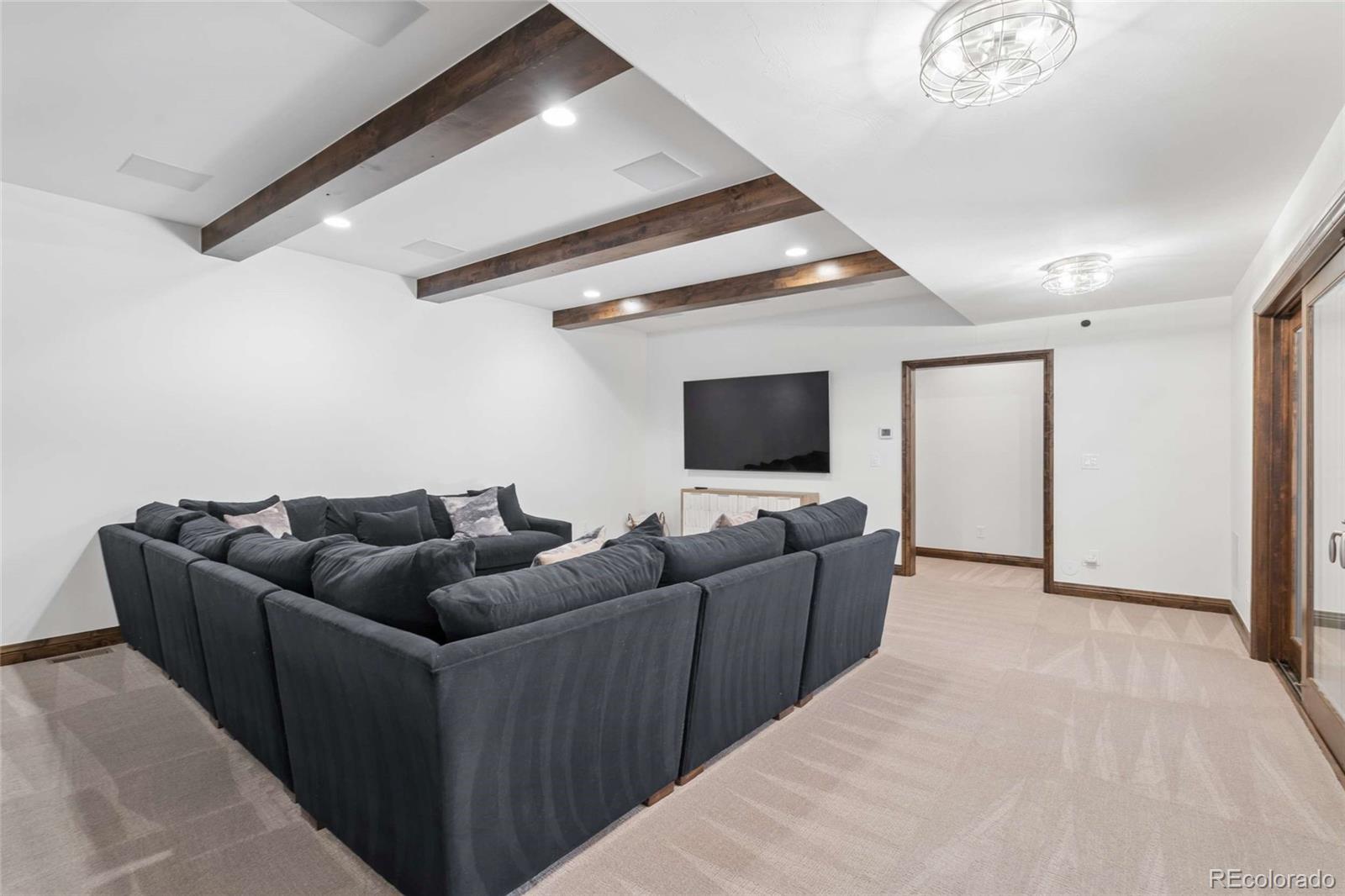 9697 Vista Hill Trail