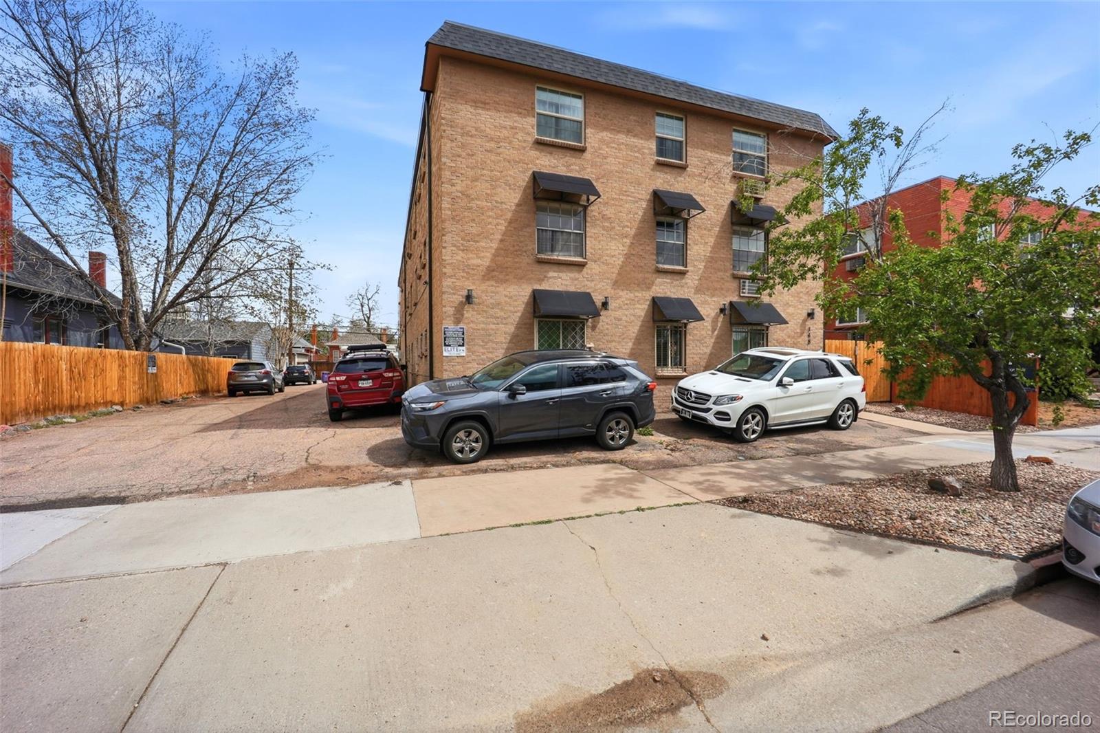 148 S Emerson Street Unit: 104