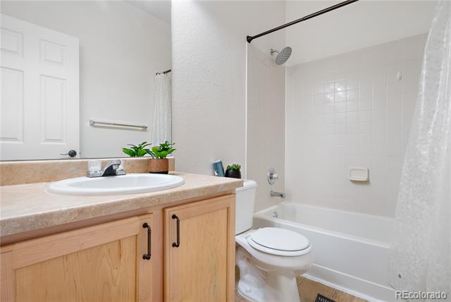 15945 E Geddes Drive Unit: 54