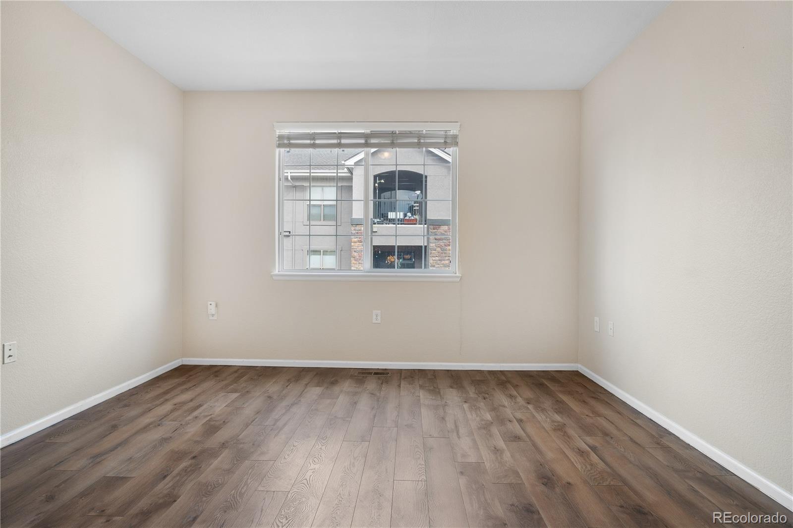 15945 E Geddes Drive Unit: 54