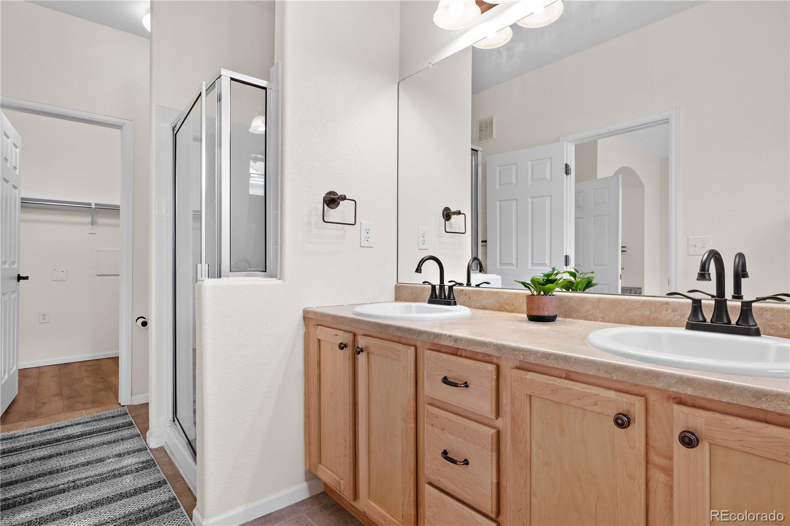 15945 E Geddes Drive Unit: 54