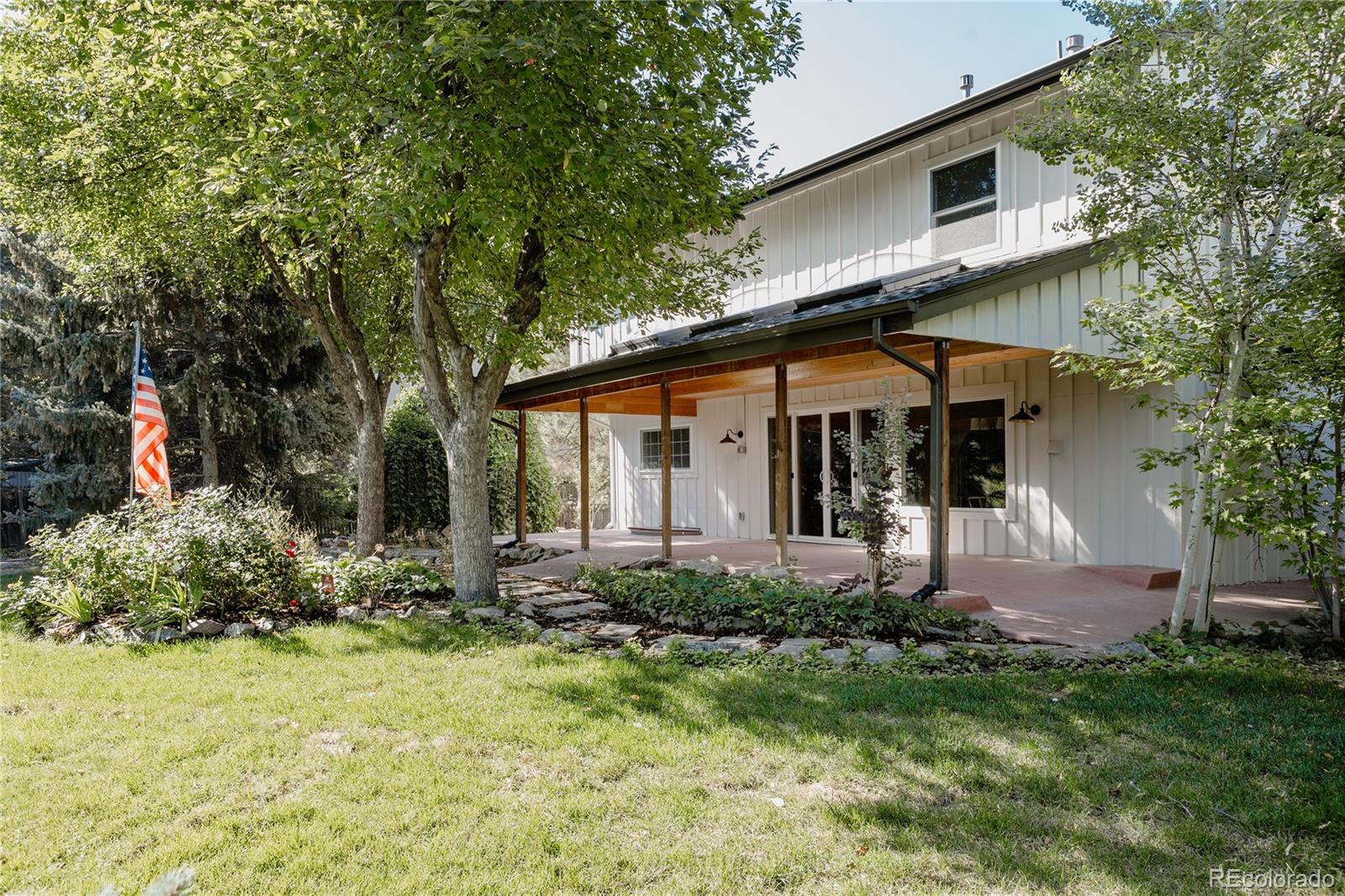 3683 E Geddes Drive