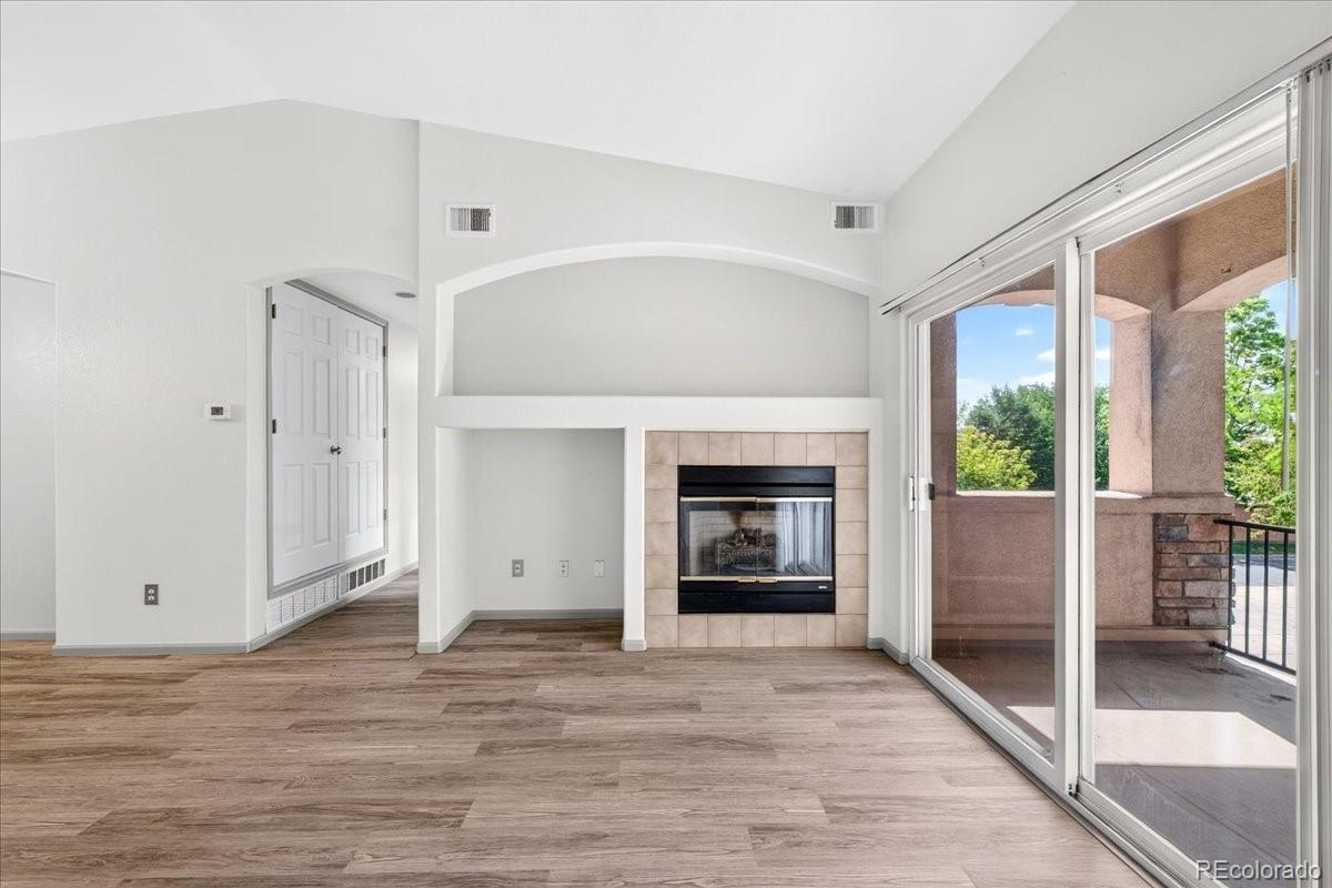 1703 Whitehall Drive Unit: 10B