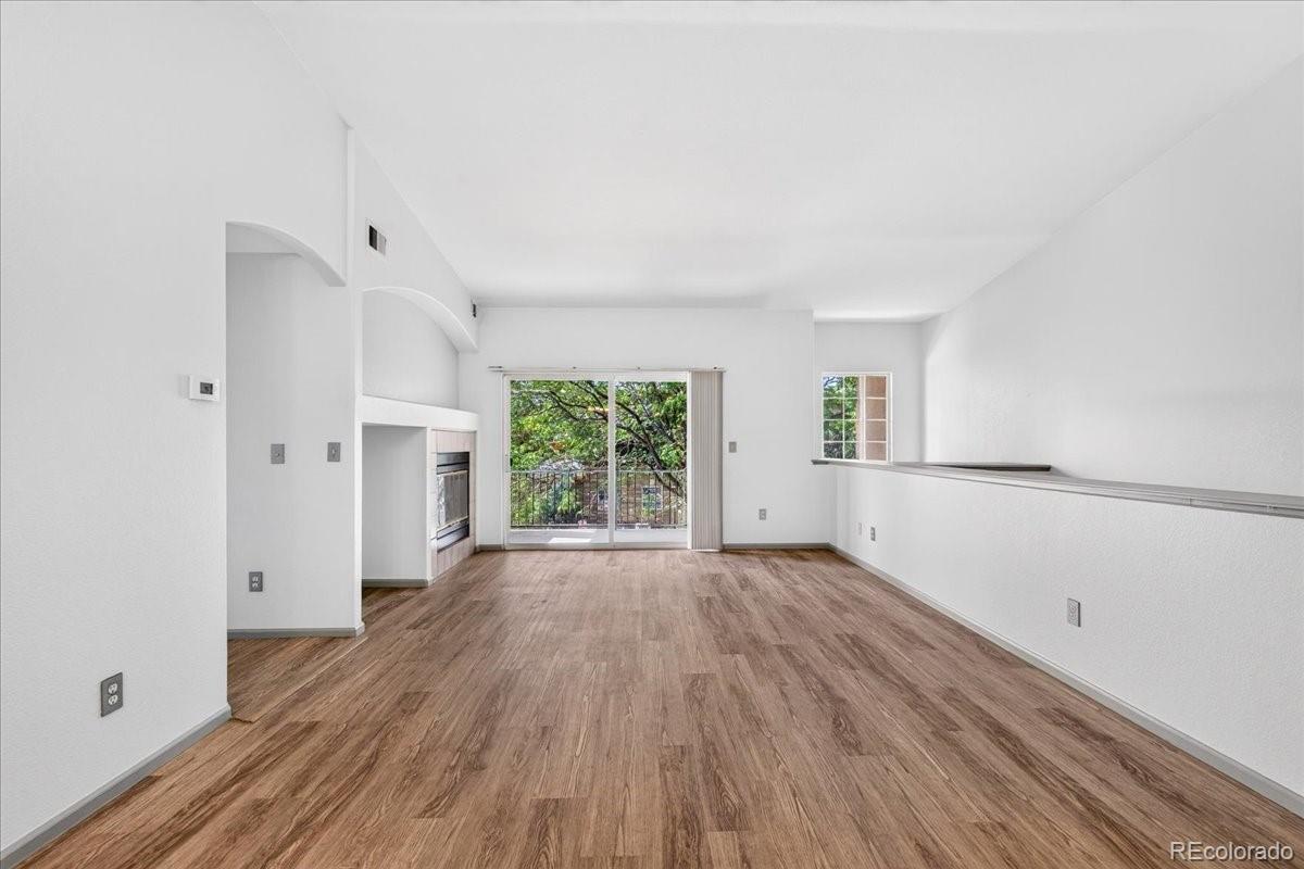 1703 Whitehall Drive Unit: 10B