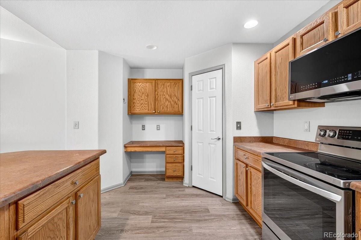 1703 Whitehall Drive Unit: 10B