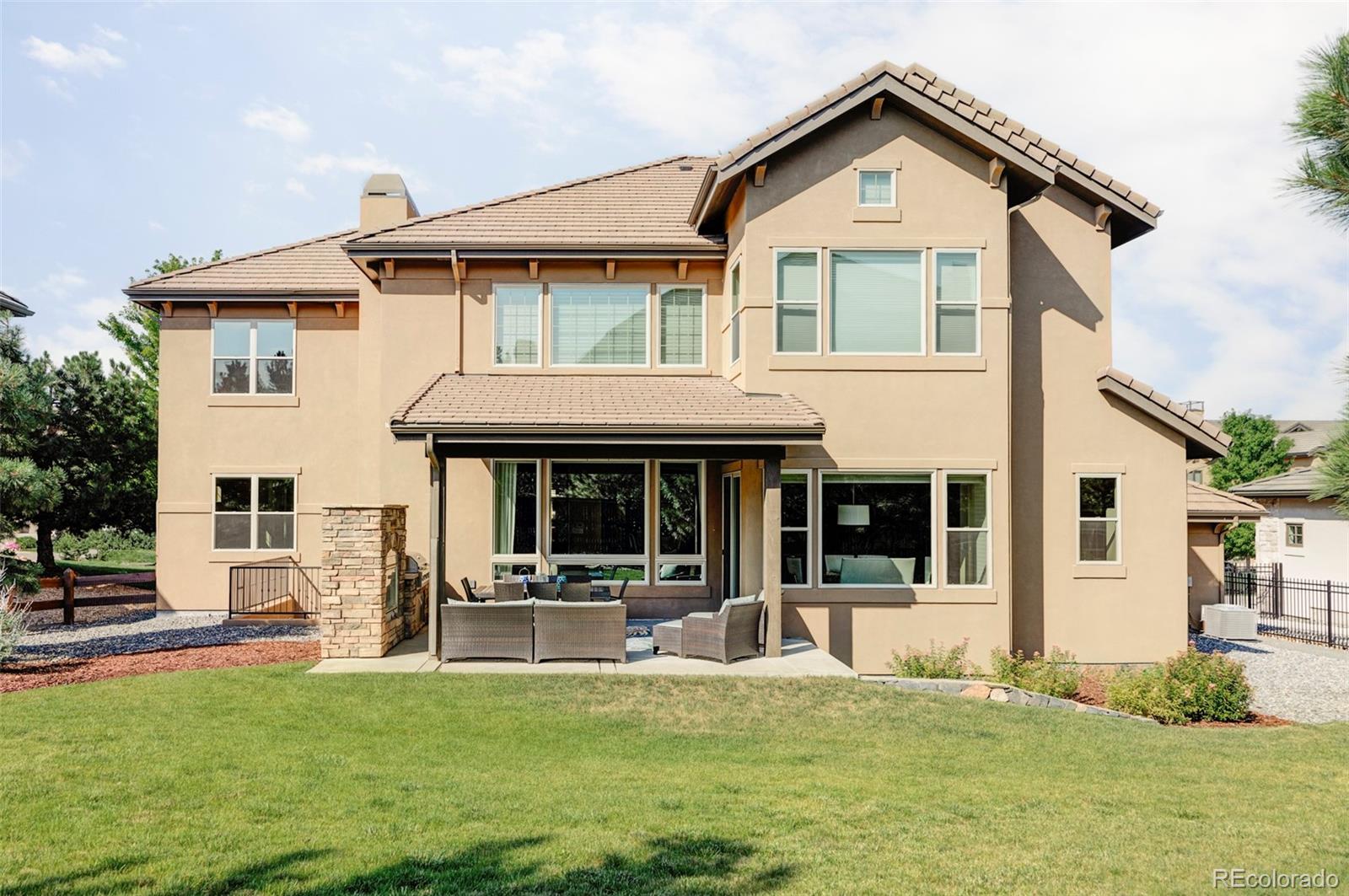 10124 S Shadow Hill Drive