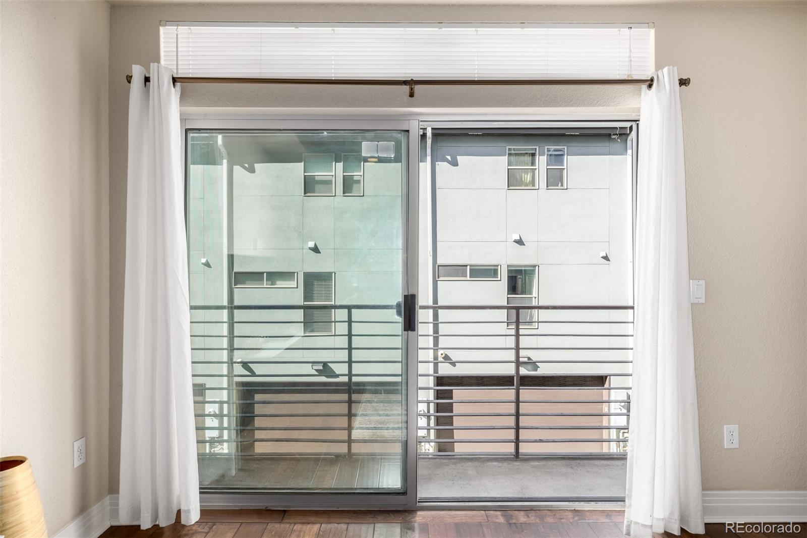 2650 Front View Unit: 205