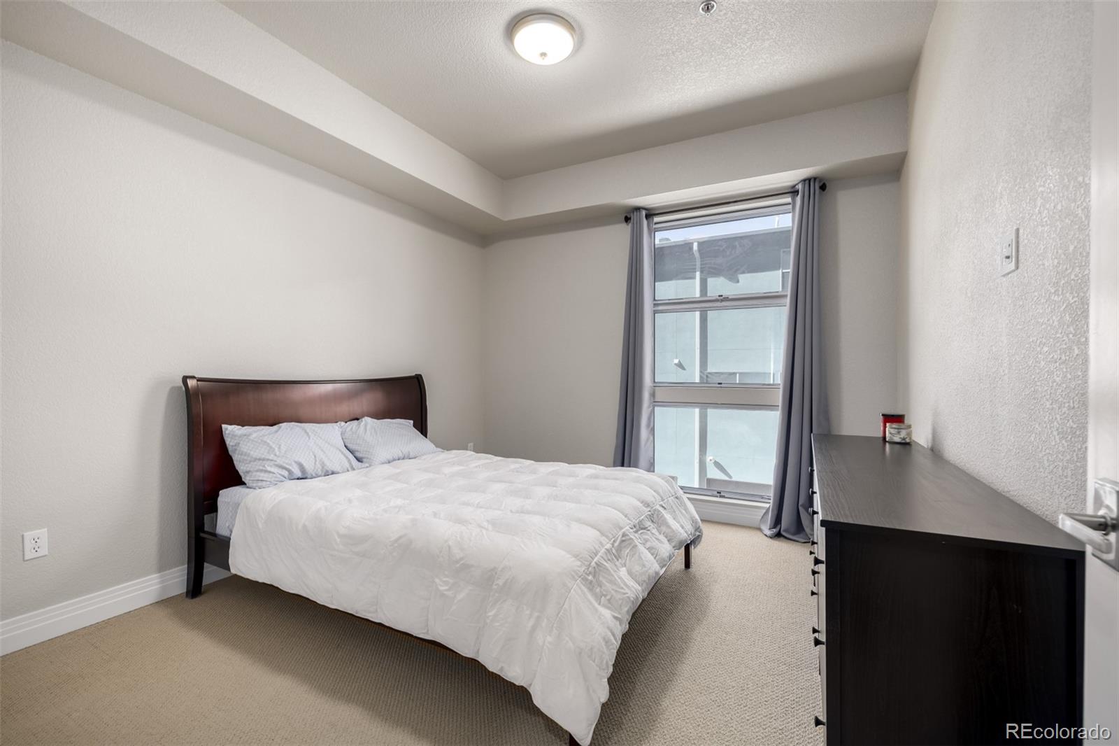 2650 Front View Unit: 205