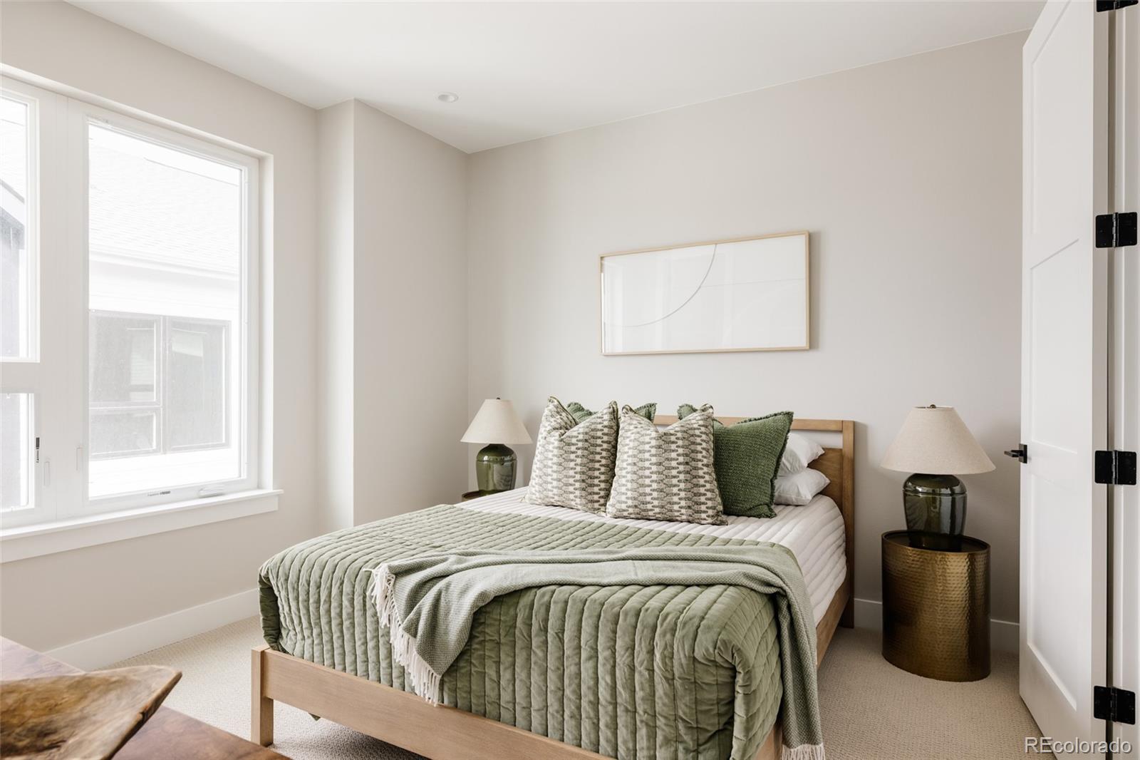 8280 E 36th Avenue Unit: 27