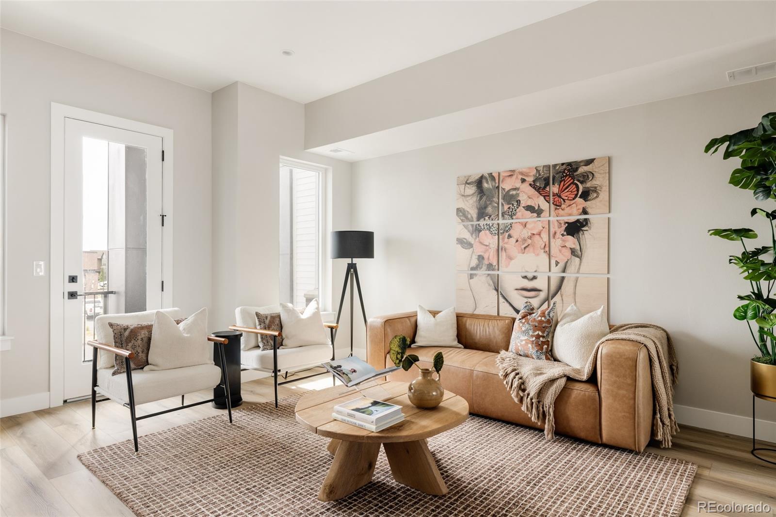 8280 E 36th Avenue Unit: 27