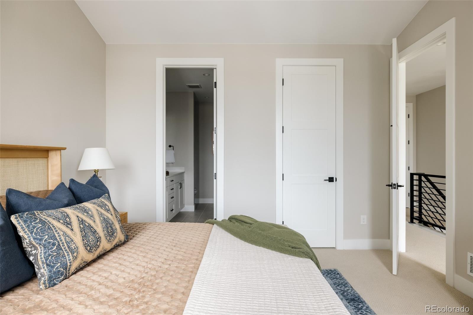 8280 E 36th Avenue Unit: 27