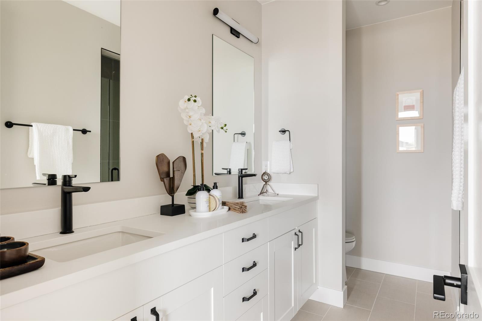 8280 E 36th Avenue Unit: 27