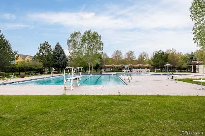 8280 E 36th Avenue Unit: 27
