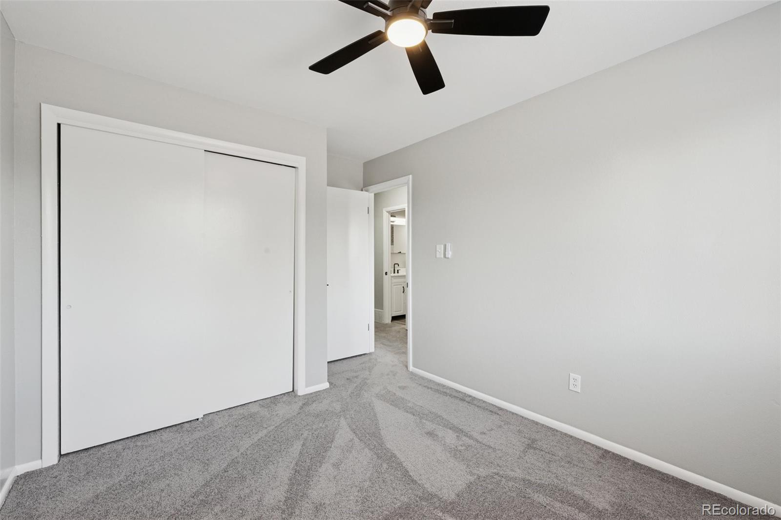 155 Paris Circle
