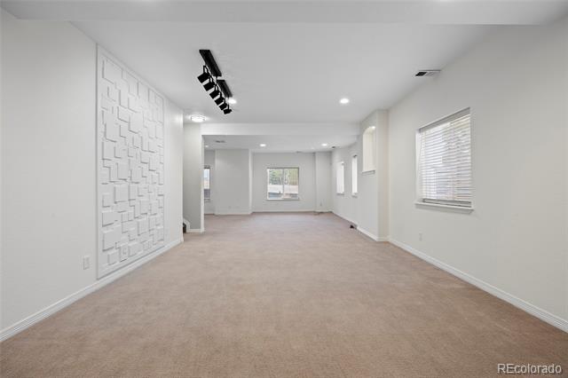 6047 Vacquero Circle