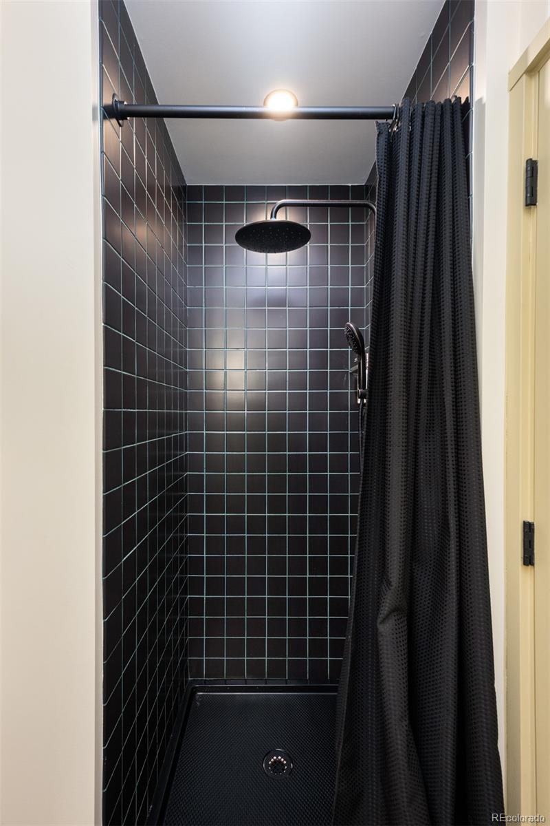 1008 Winter Park Drive Unit: 28