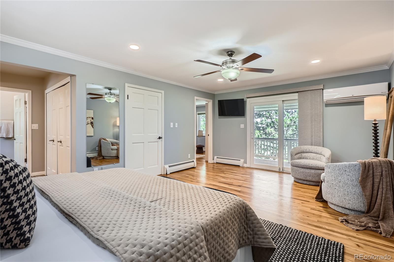 6685 Chalet Circle