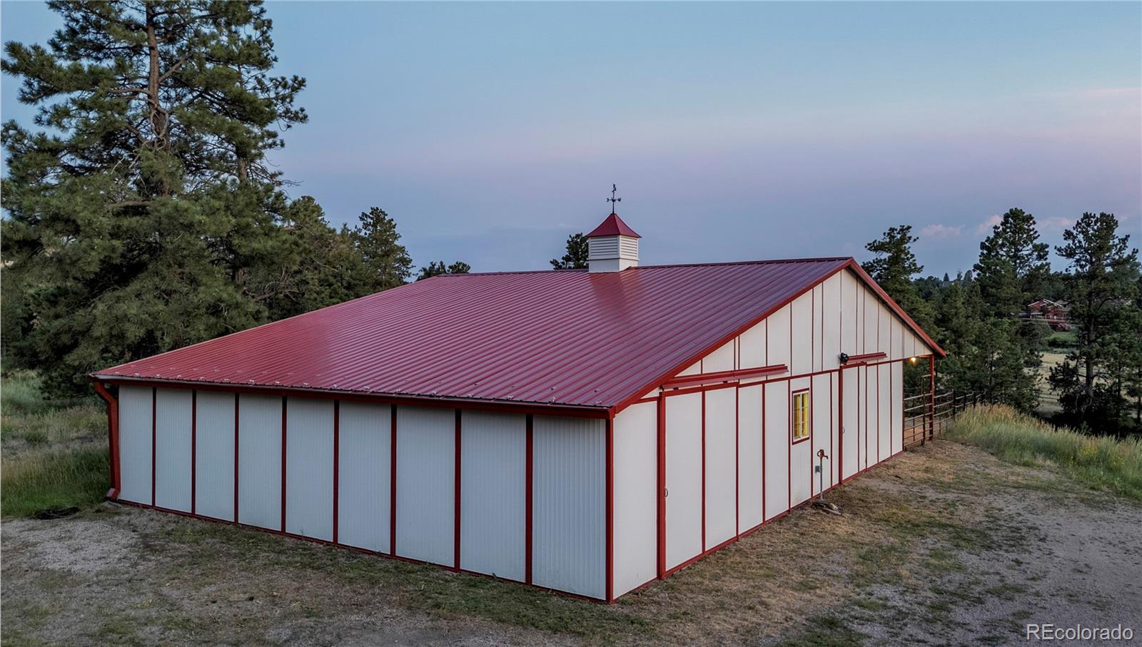 6685 Chalet Circle