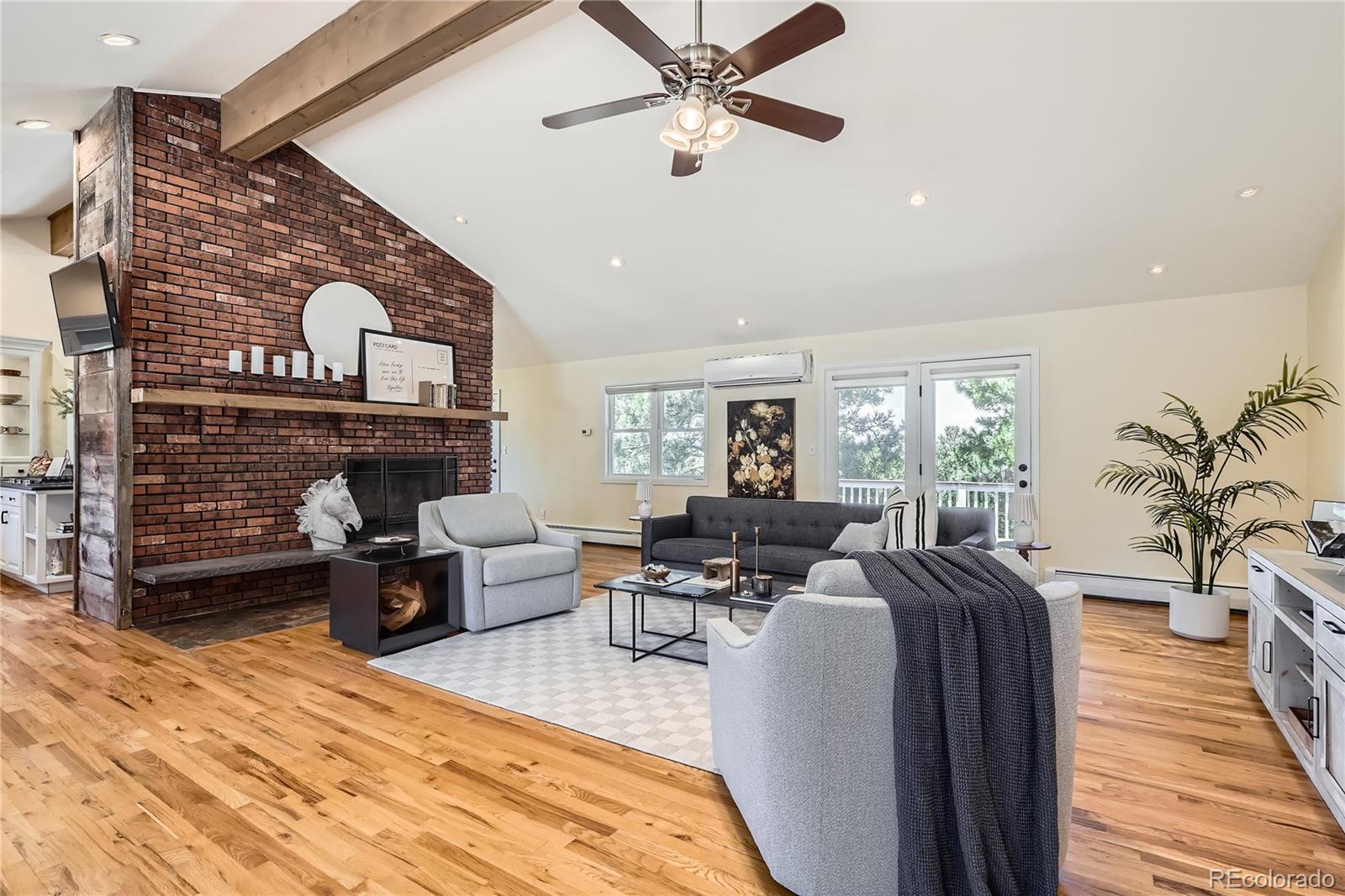 6685 Chalet Circle