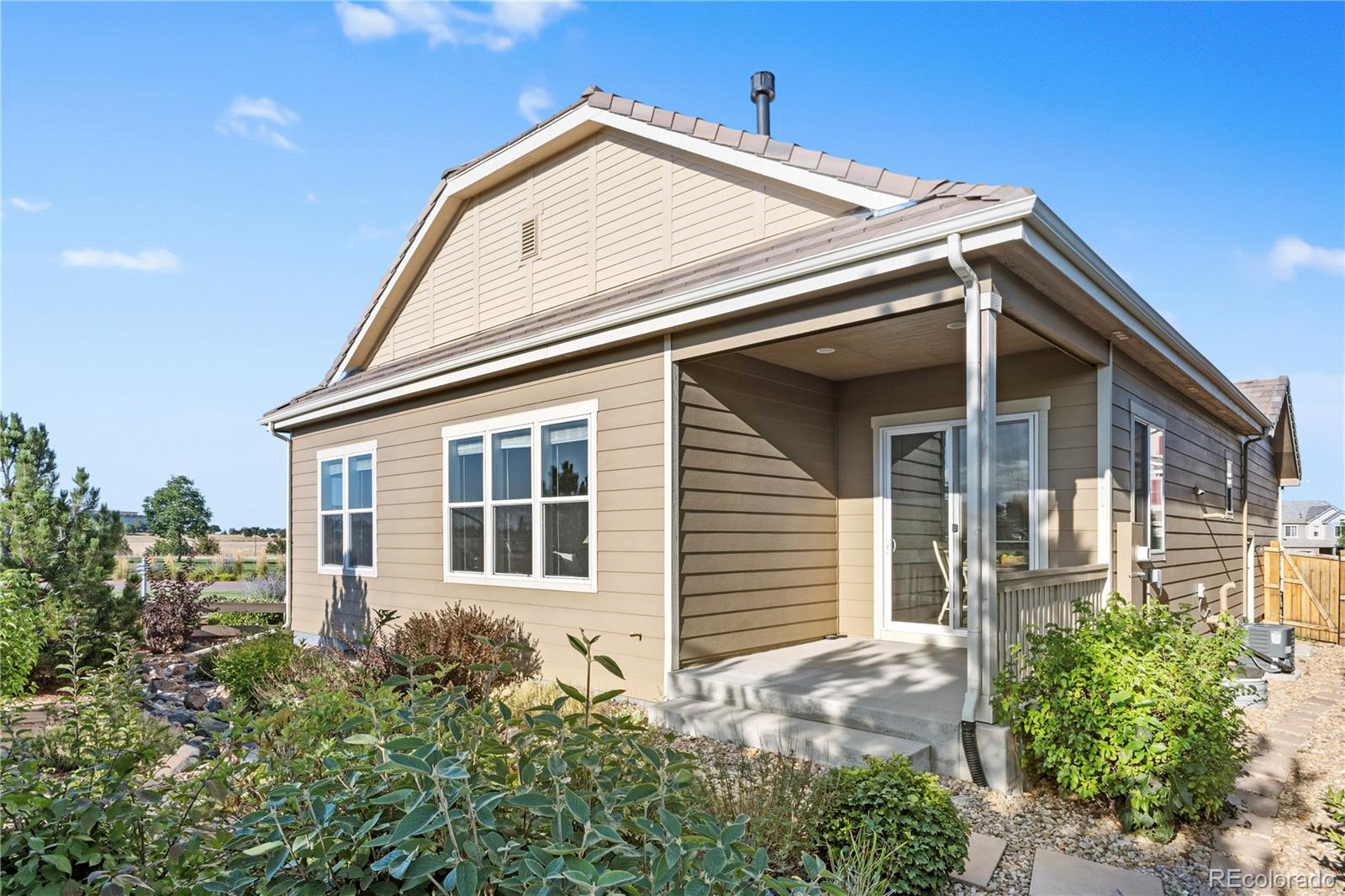 9587 Kentwick Circle