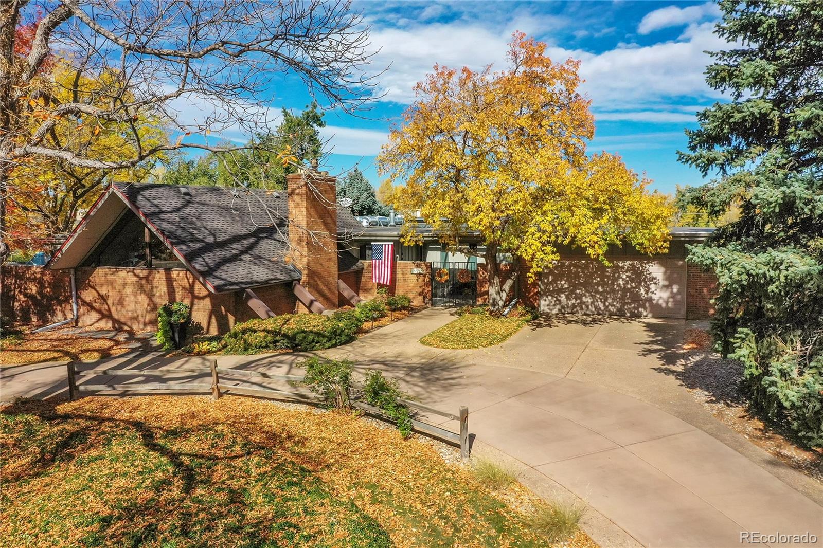 5955 W Plymouth Drive