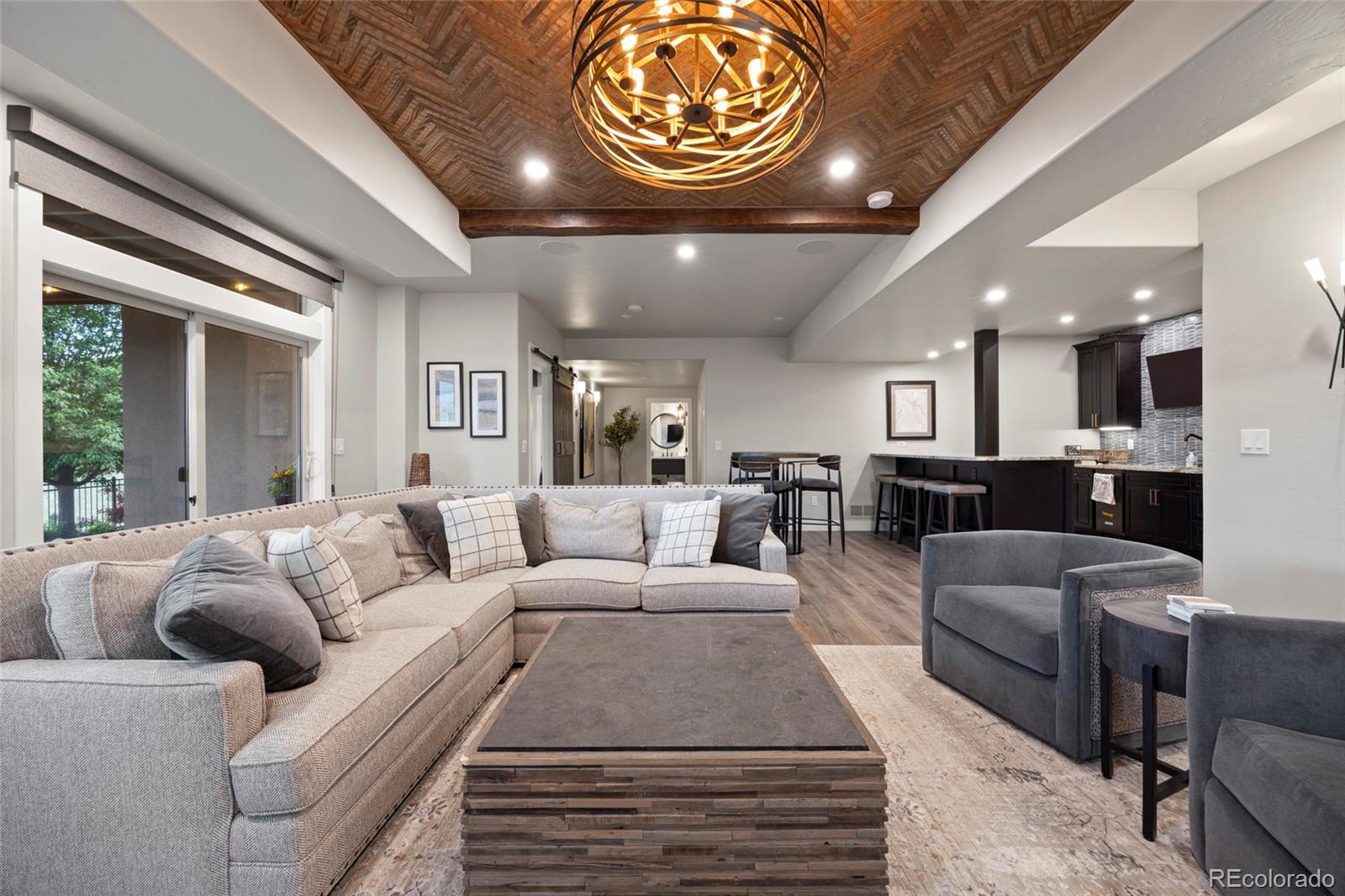 10601 Montecito Drive