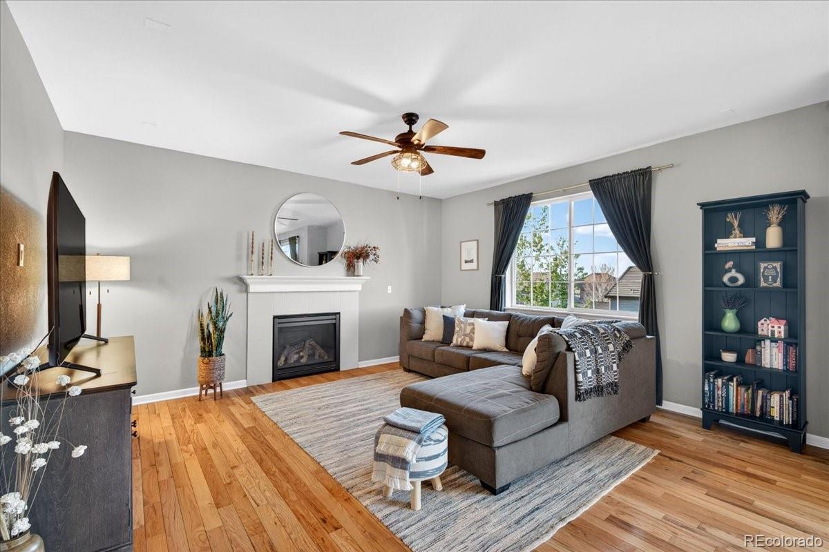 2827 Deerfoot Way