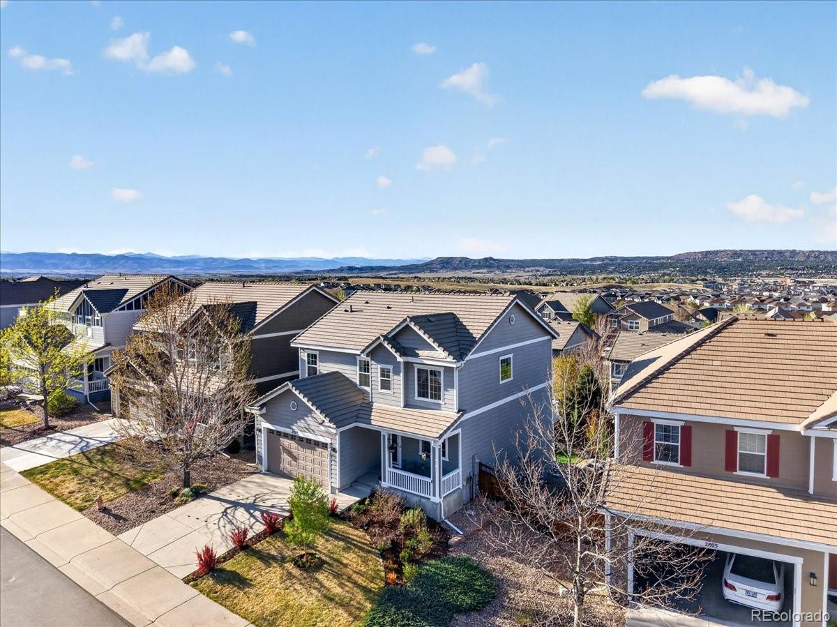 2827 Deerfoot Way