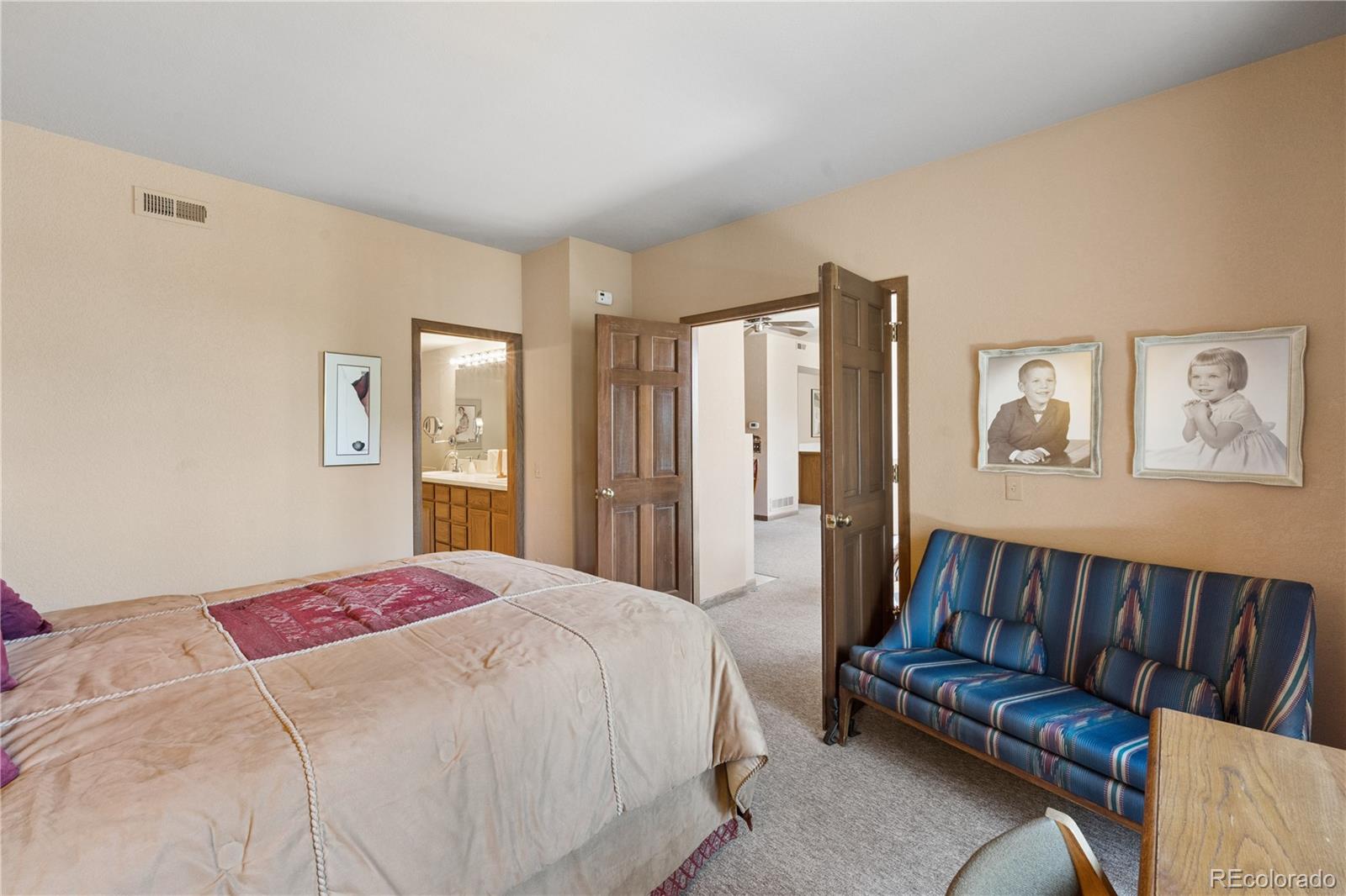 752 Ridgeside Drive