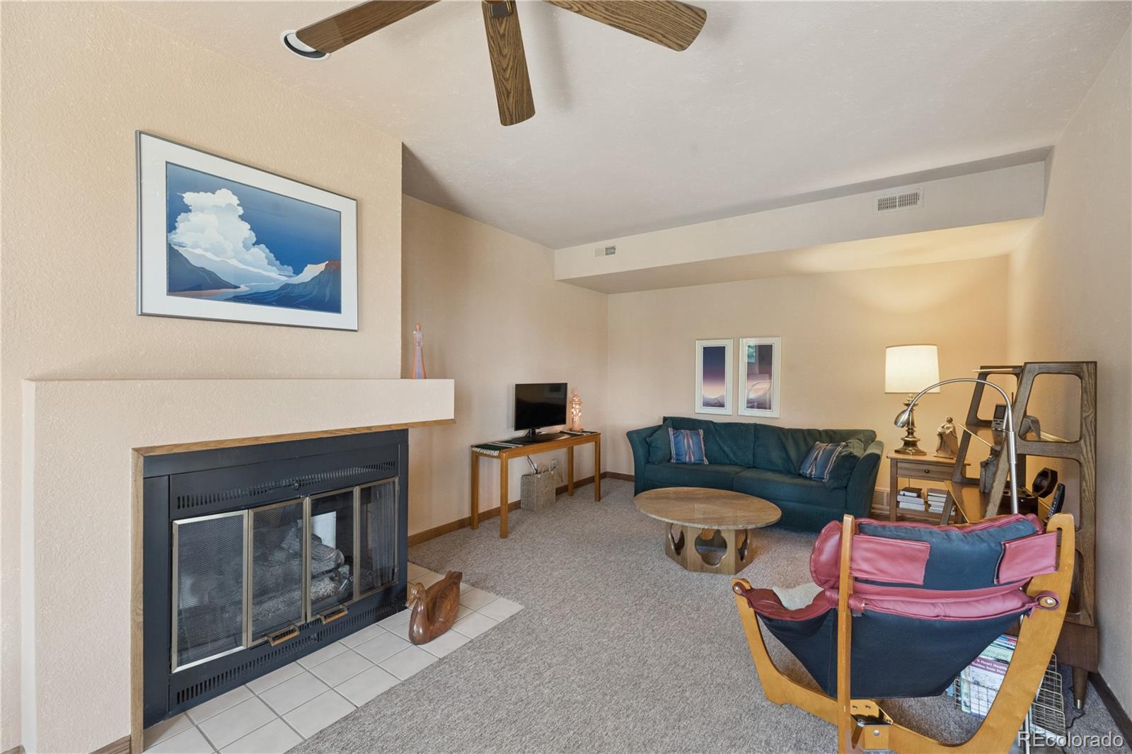 752 Ridgeside Drive