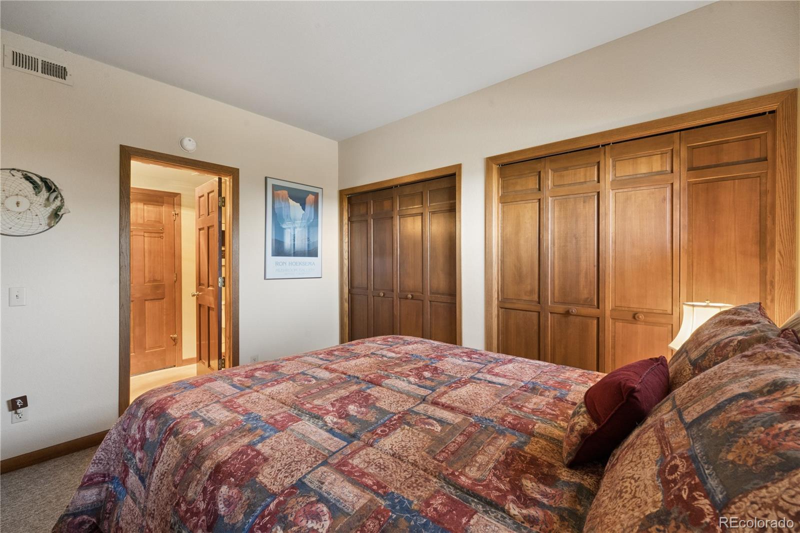 752 Ridgeside Drive