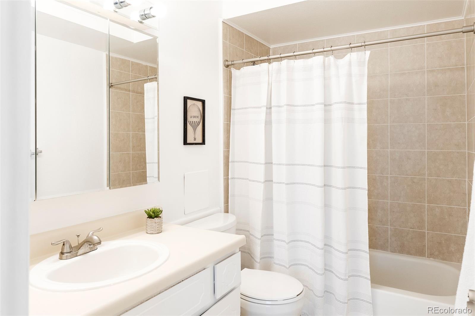 3855 S Monaco Parkway Unit: 106