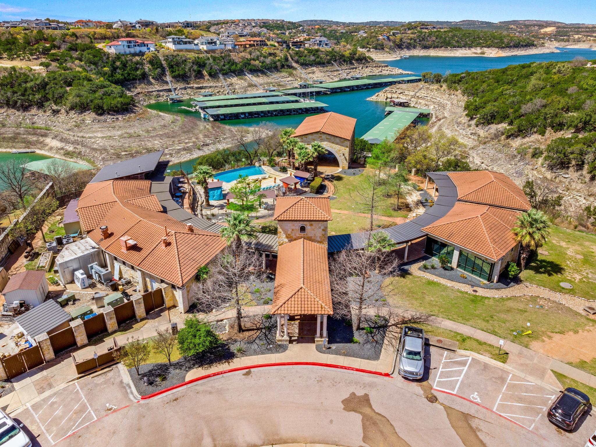 8 Doverland DR
