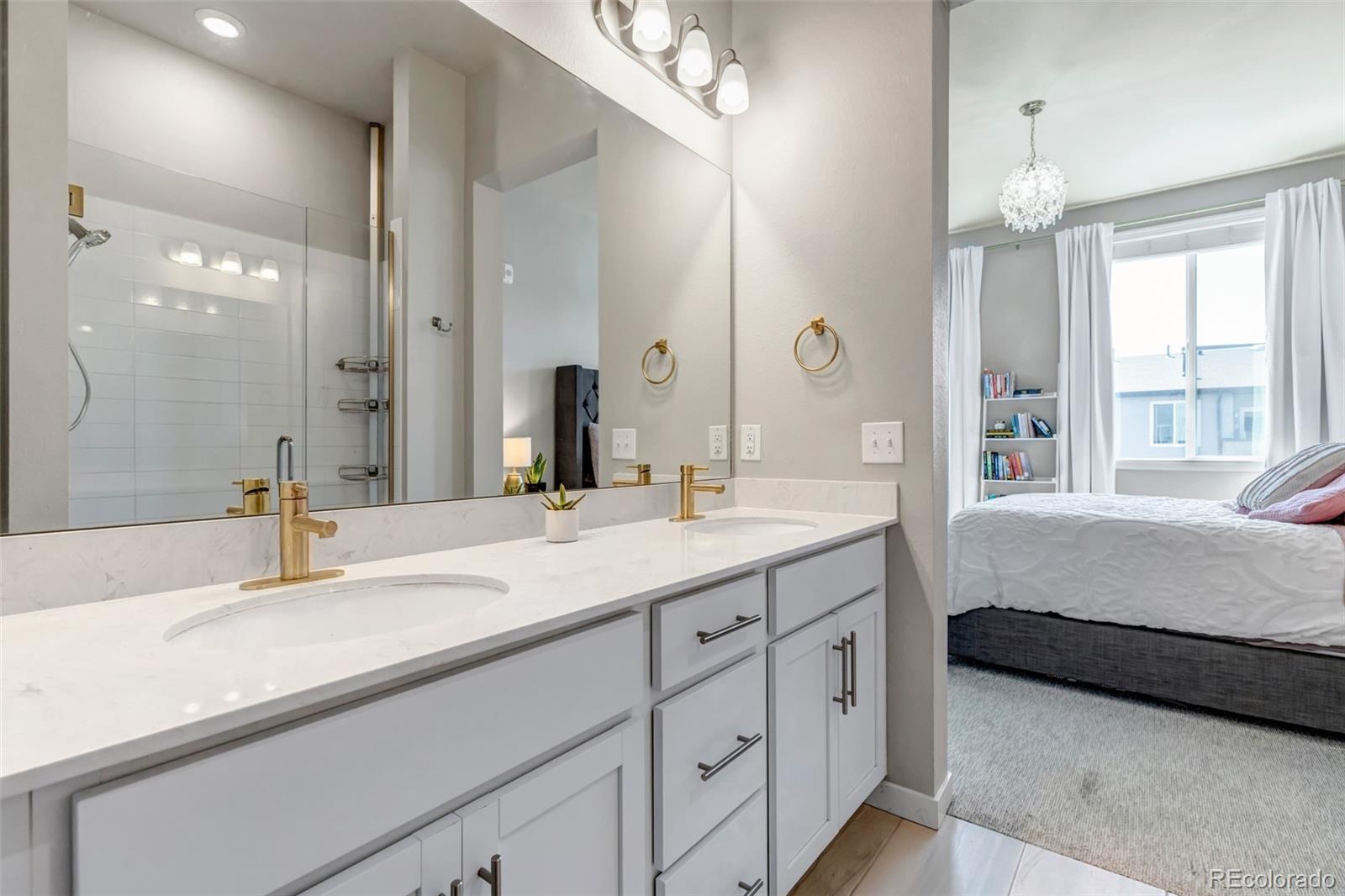 400 E Fremont Place Unit: 404