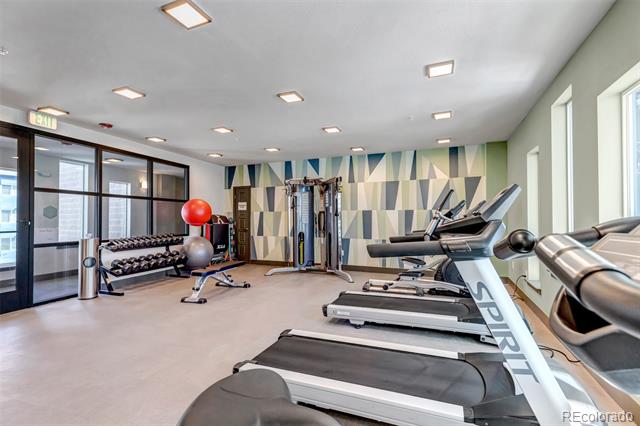 400 E Fremont Place Unit: 404