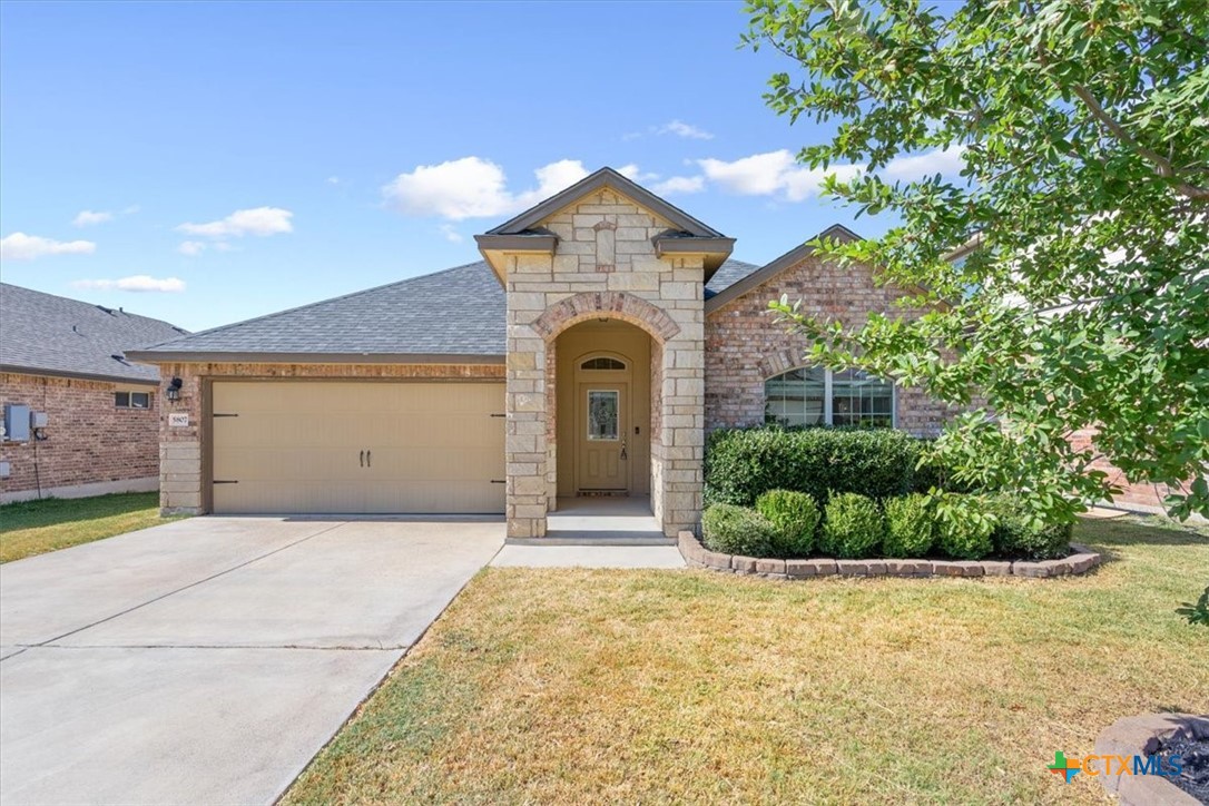 5807 Ambrose Circle