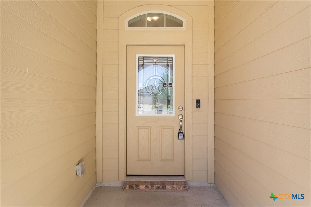 5807 Ambrose Circle