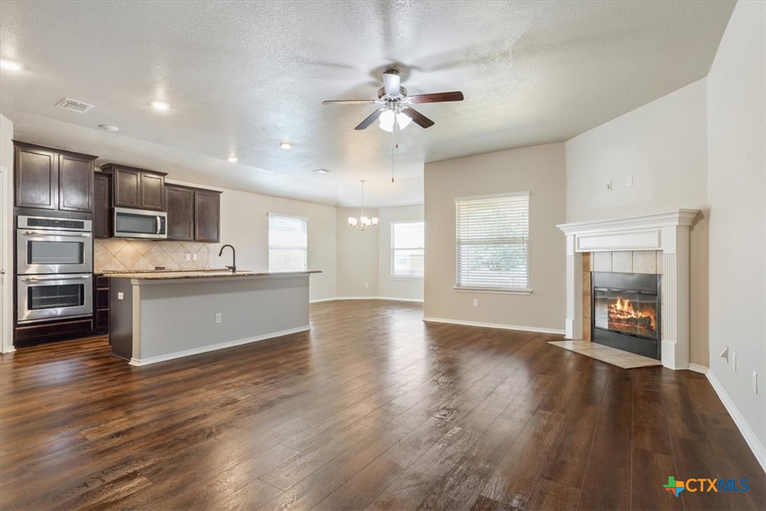 5807 Ambrose Circle