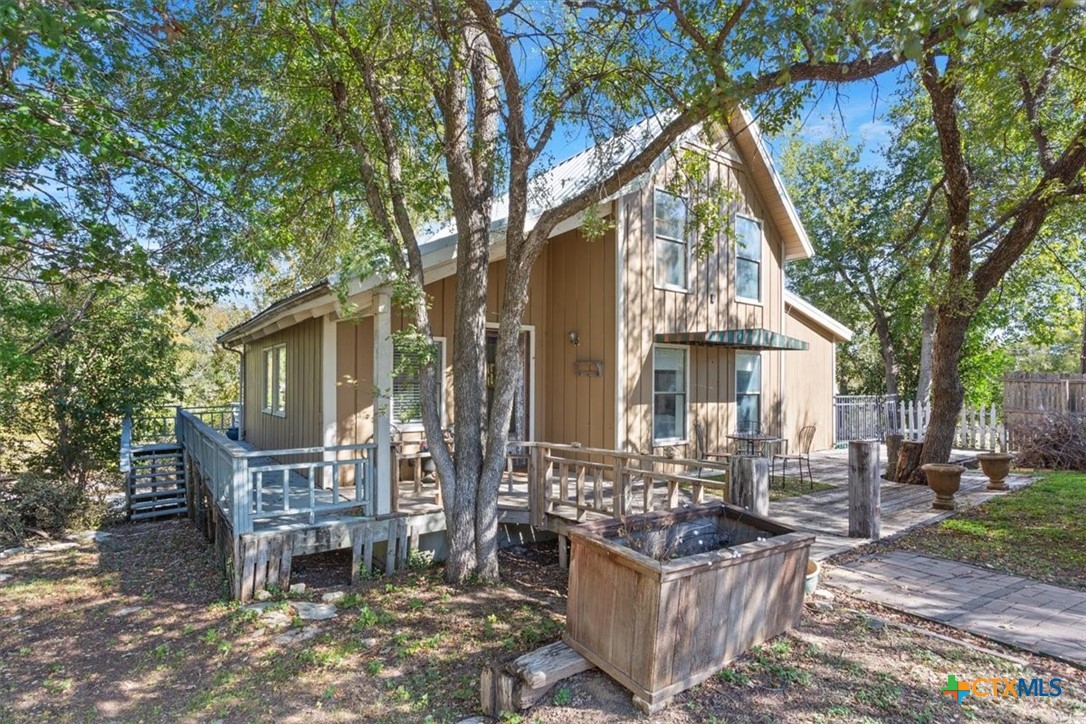 20 Rock Creek Drive
