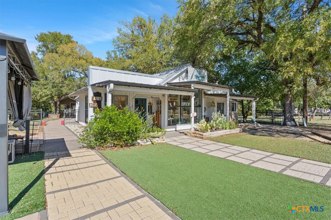 20 Rock Creek Drive