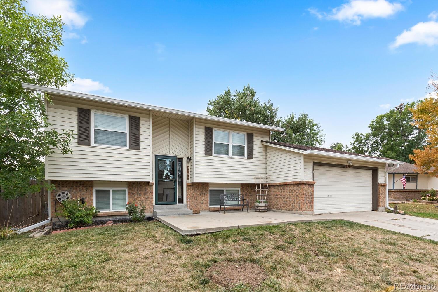 8706 W 86th Drive