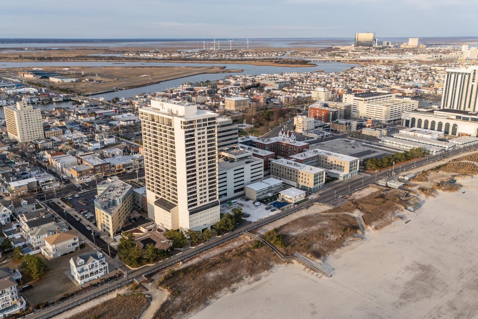 3851 Boardwalk Unit: 2212