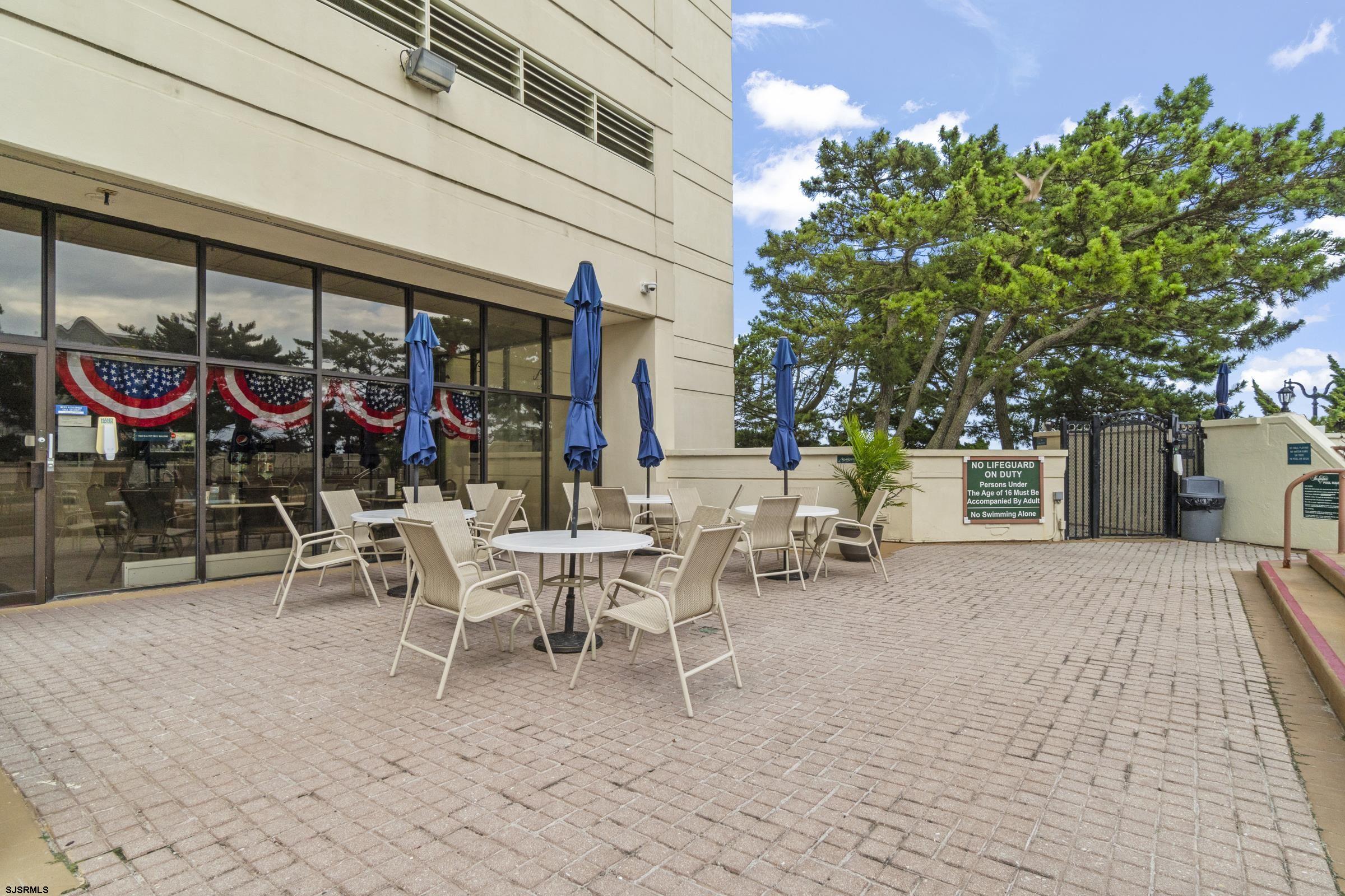 3851 Boardwalk Unit: 2212